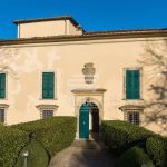 Beautiful apartment in a stately historic villa in the Florentine Hills