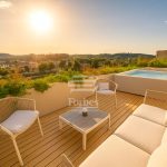 Luxury Apartment in Florence with Pool and Scenic Views