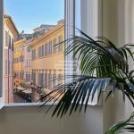 Luxury apartment with balcony in an exclusive Campo Marzio square