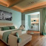 Charming Apartment for Sale in Piazza Santa Croce, Florence, with Terrace and Excellent Rental Yield